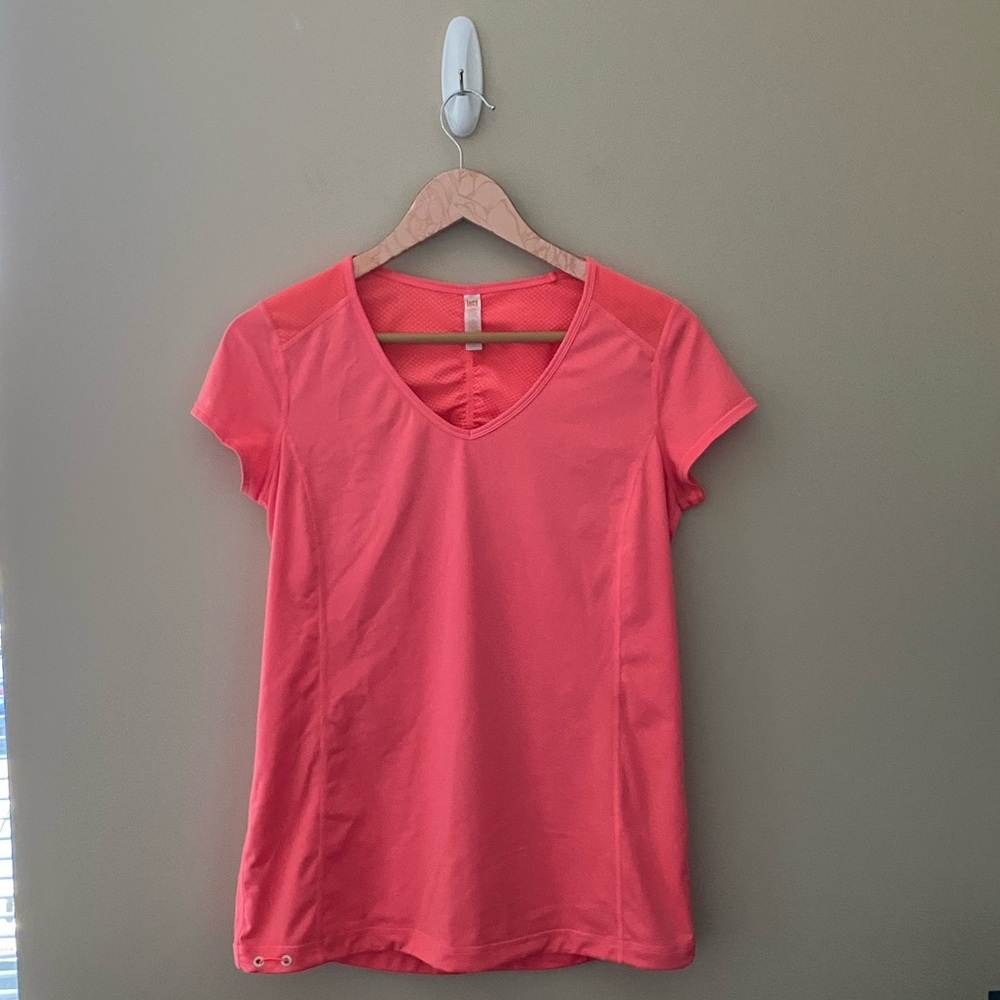 Women’s Lucy Activewear Pink V-Neck Workout Short Sleeve Top Size Medium